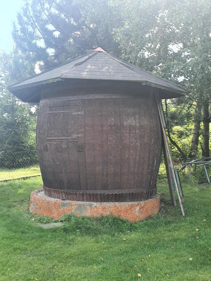 אוסטראון Domek Pod Krolowem מראה חיצוני תמונה